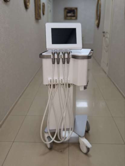 Ionto Comed Profy System (GlowSolution), аппарат для газожидкостного пилинга